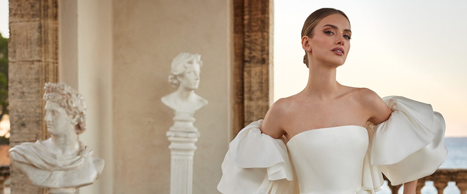 Marchesa: The Ultimate Guide to Bridal Fashion